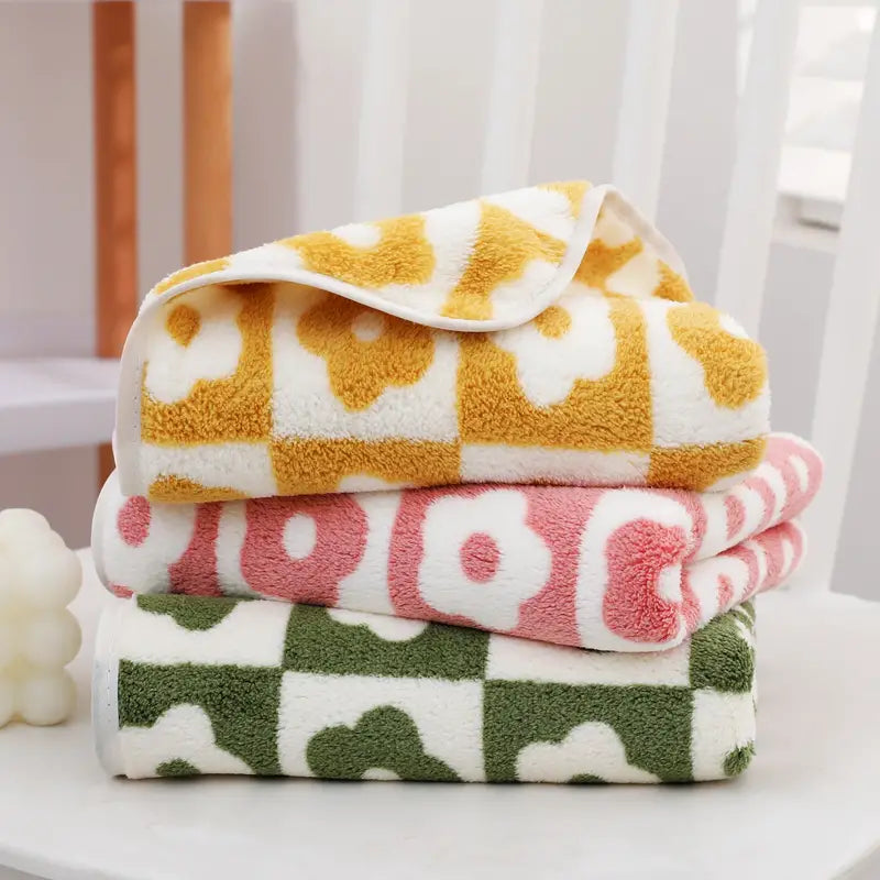 Blossom Pattern Hand Towel for Elegant Bathrooms