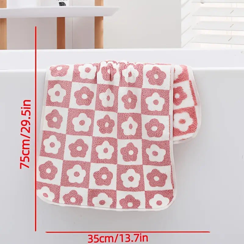 Blossom Pattern Hand Towel for Elegant Bathrooms